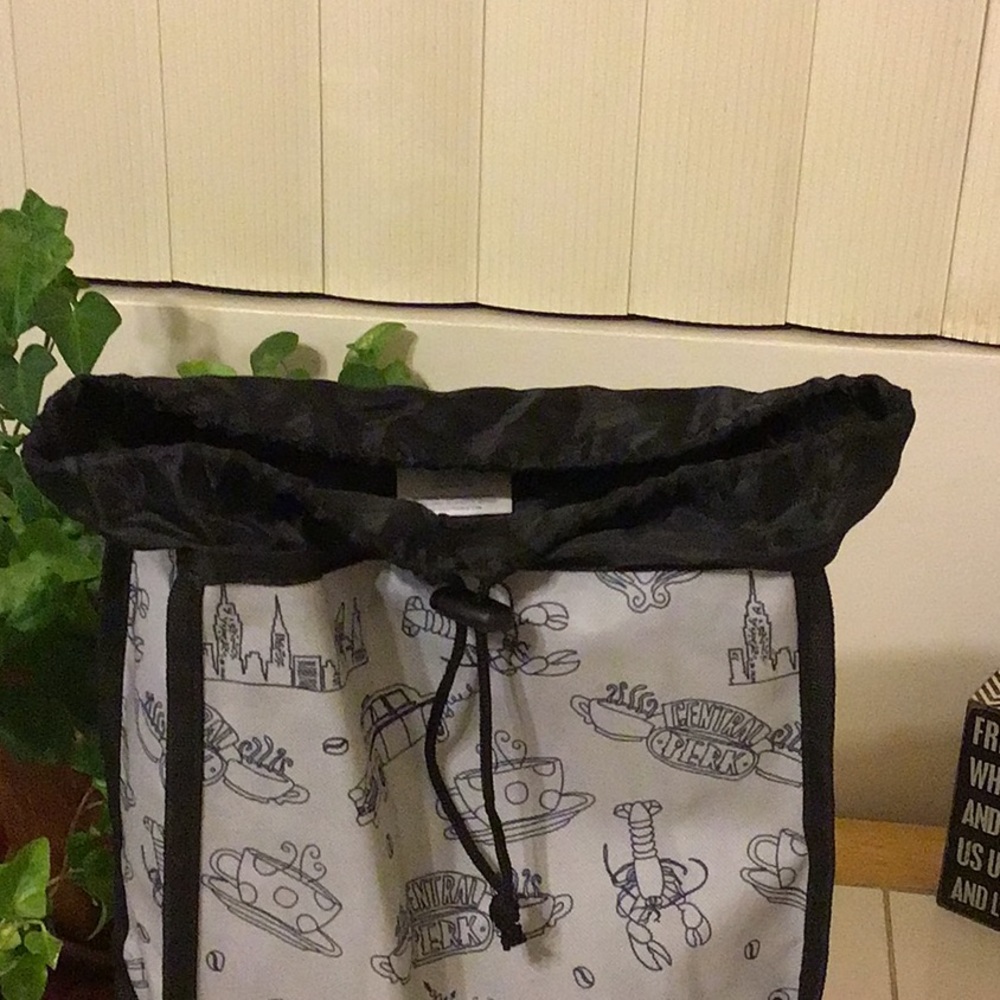 ‘Friends’ Official Foldable Backpack - image 5